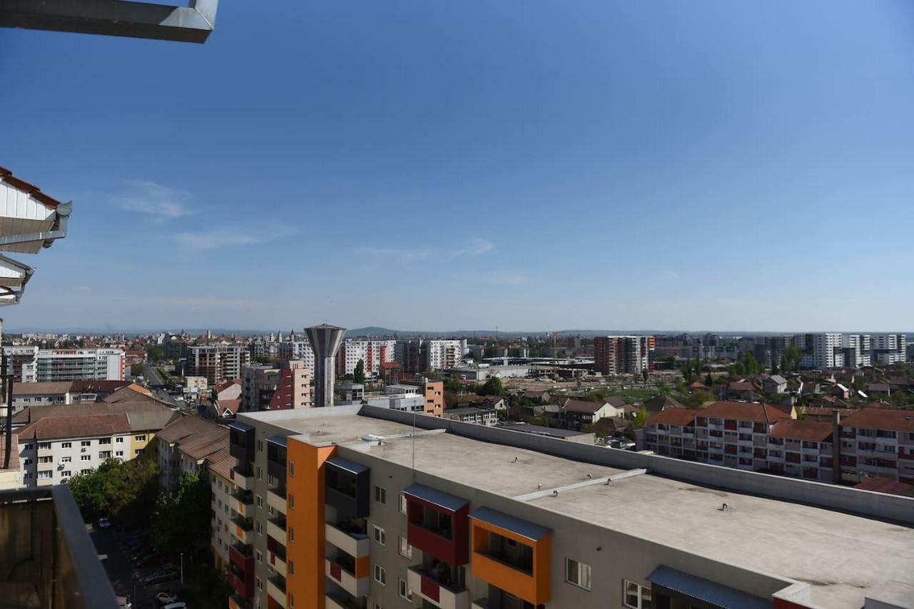 Class Deluxe Apartments Oradea Exterior photo